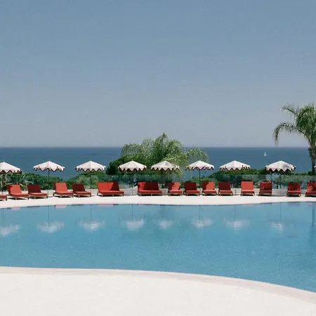 Masana Algarve Албуфейра